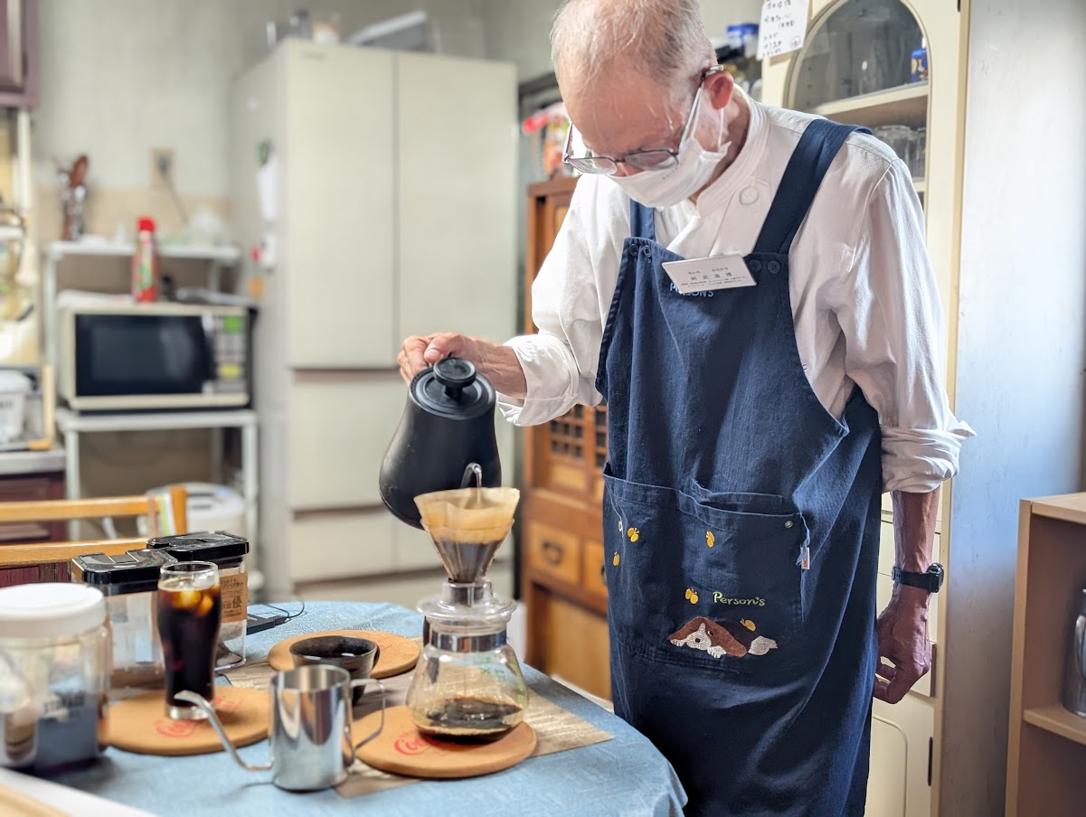 喫茶アンノウン