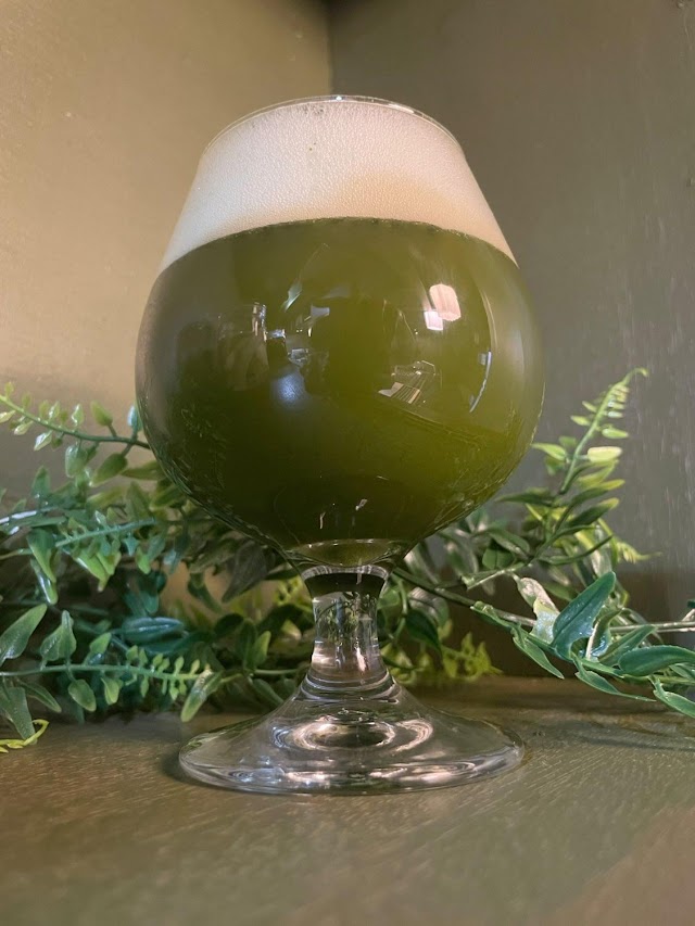 カフェバーグリーン