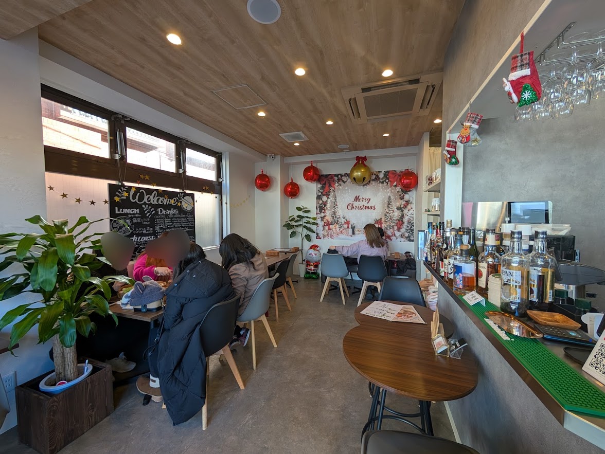 DINING & CAFE BAR SUZUMARU