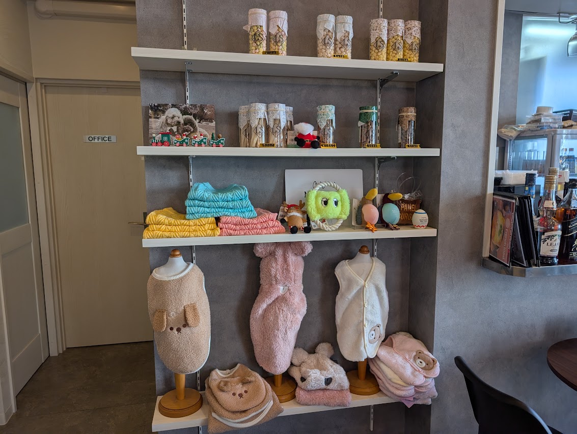 DINING & CAFE BAR SUZUMARU